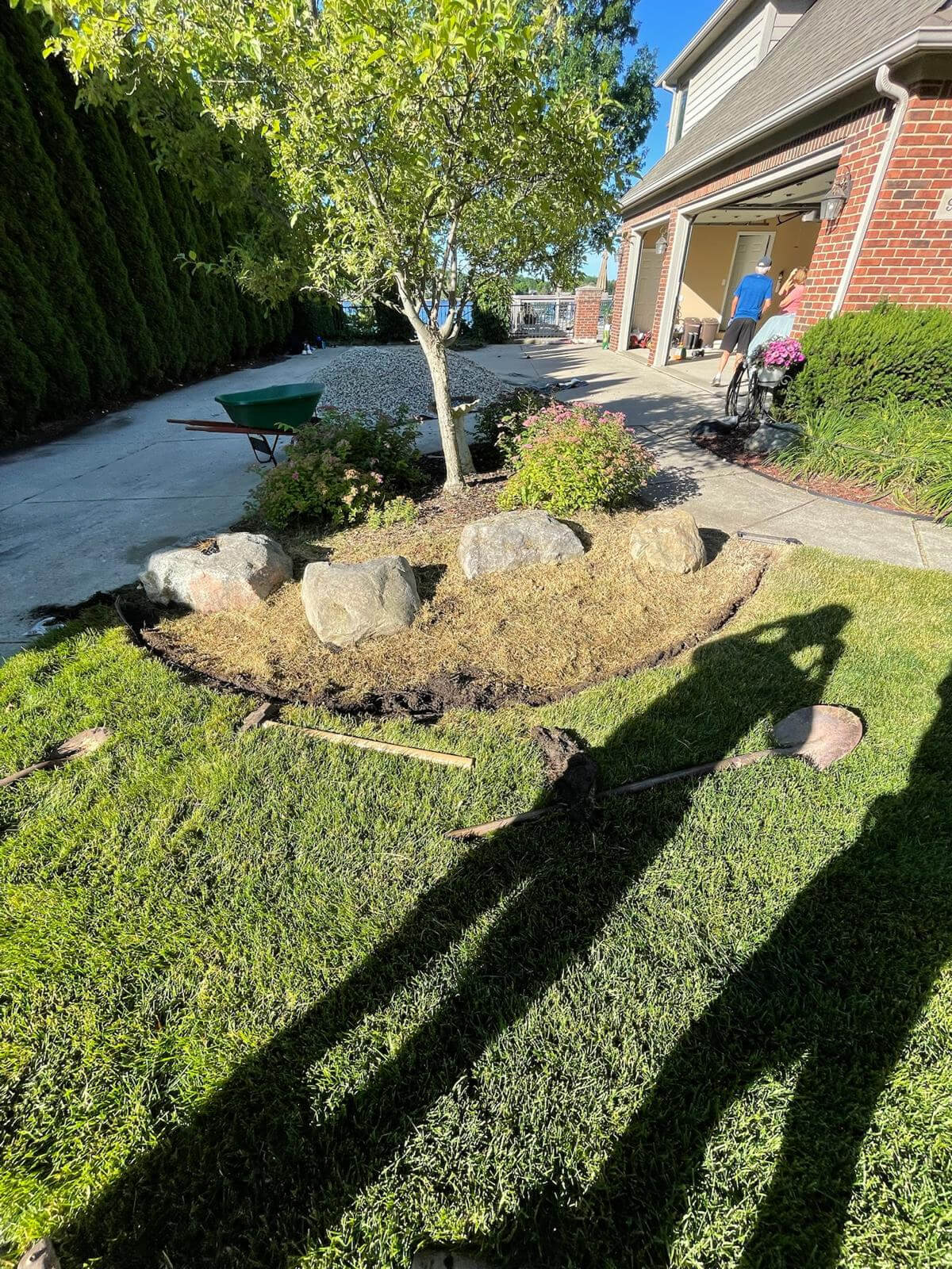 Livingston & Howell Landscaping Services _ TJH Outdoor LLC 0202
